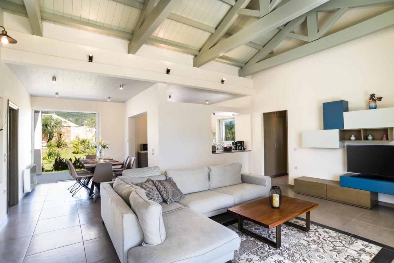 Three Stars Luxury Villas Moraitika Exterior foto