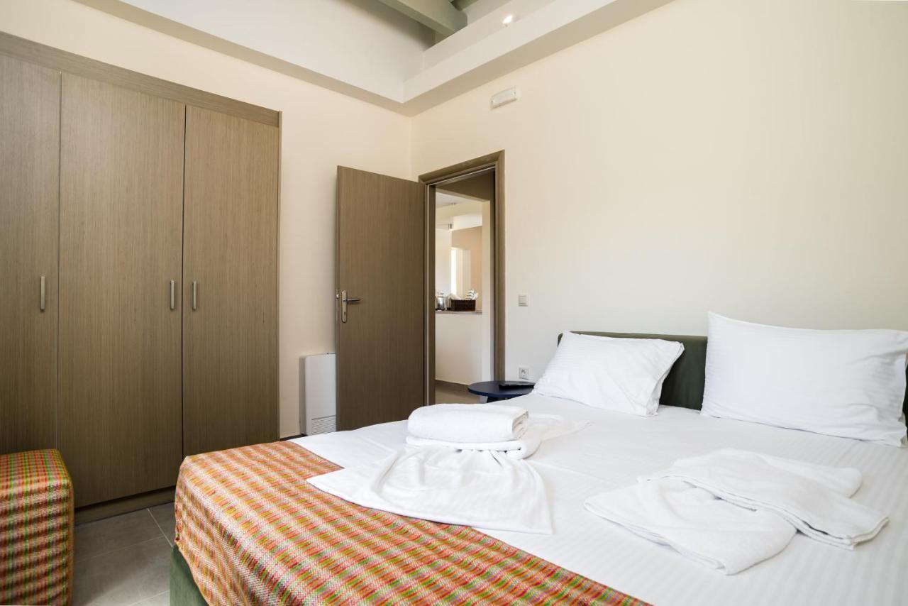 Three Stars Luxury Villas Moraitika Exterior foto